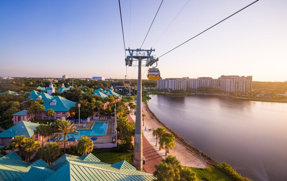 Niche Utama 2 Skyliner Strategy To Arrive For Early Entry At EPCOT & Hollywood